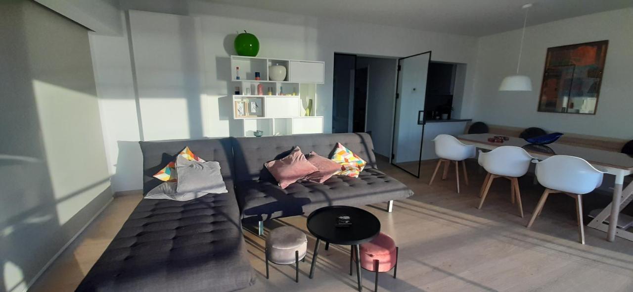 Appartment With Frontal Sea View With 3 Bedrooms Koksijde Zewnętrze zdjęcie